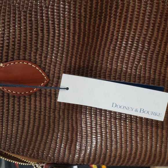 NWT Dooney & Bourke Handbag - Picture 3 of 5